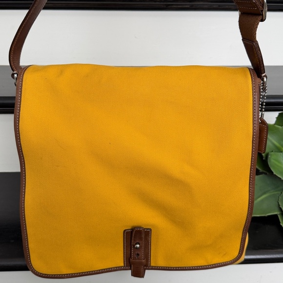 Coach Handbags - Coach canvas leather trim messenger bag crossbody shoulder purse versatile